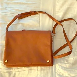 Street Level crossbody